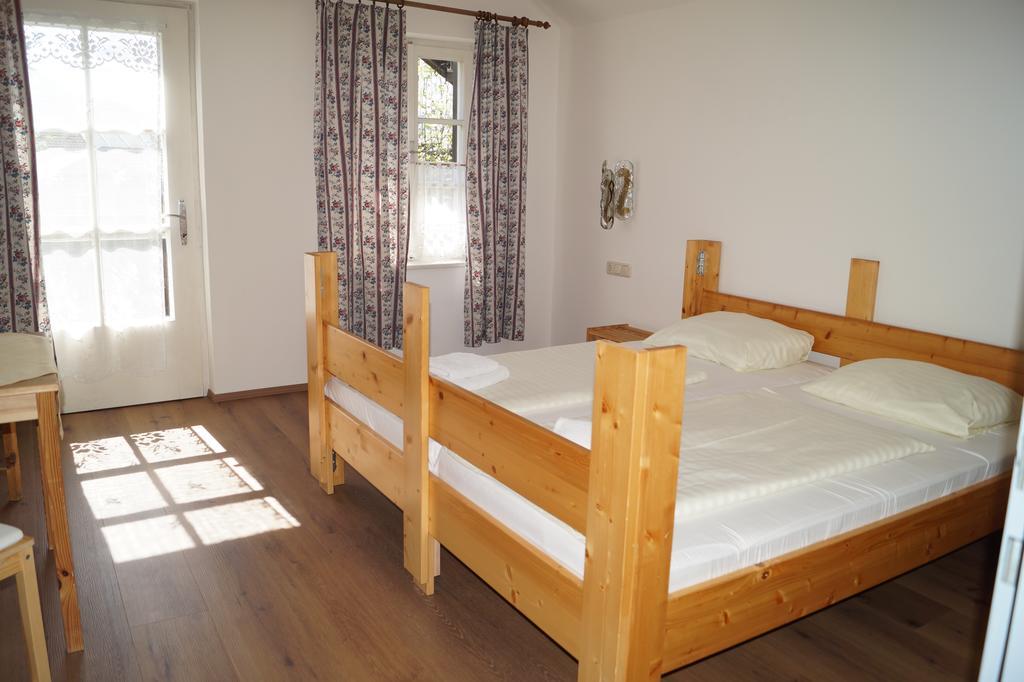 שטרובל Hotel Youhey Am Wolfgangsee מראה חיצוני תמונה