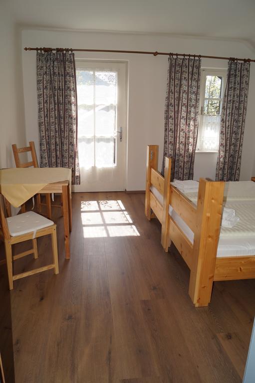 שטרובל Hotel Youhey Am Wolfgangsee מראה חיצוני תמונה